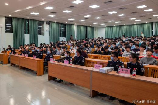 733392C2332B6A830EA337D778B_AF2711B7_3FF0F