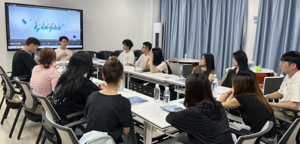 2FCBDA63D392E94E28FA25AF54A_9C868B3D_133BD 2FCBDA63D392E94E28FA25AF54A_9C868B3D_133BD