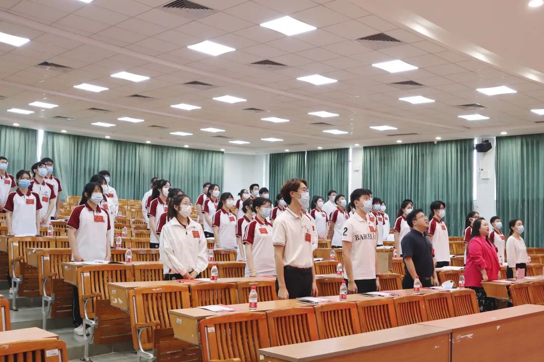 DA0E824BB5BD1911CF1B0BC0529_10DF63E7_22674