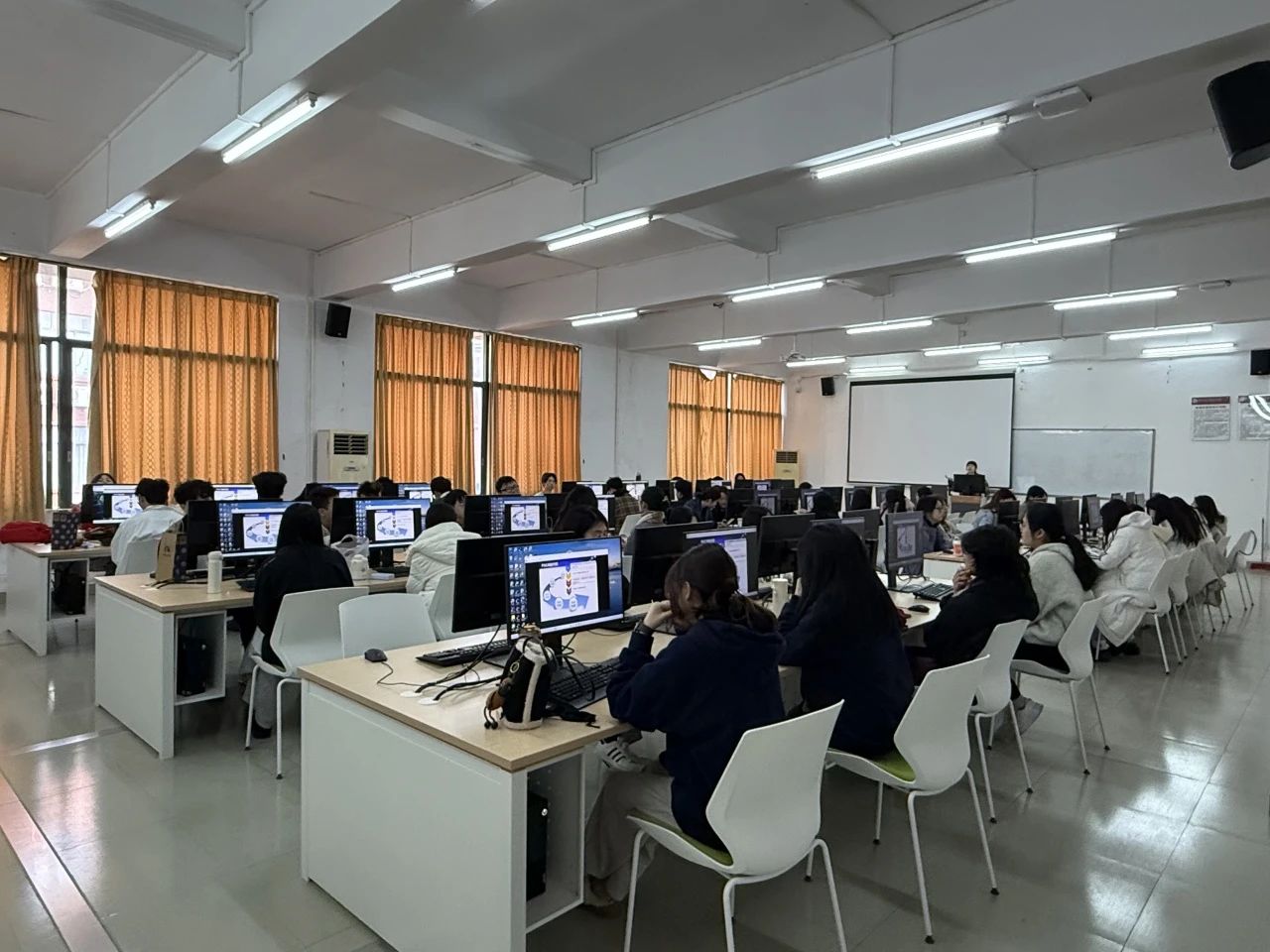 DDCE7A2EB16467C4E3257E9E176_477C608F_26DEB