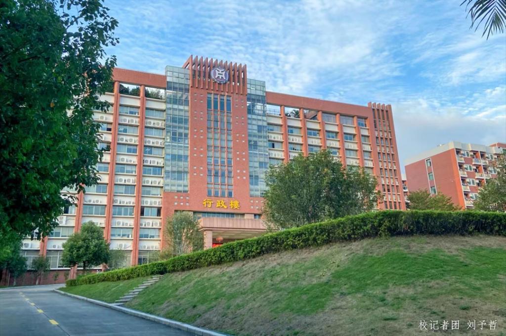 E907880DDF991C9BEB8FB4984C5_93B96A91_1EF33