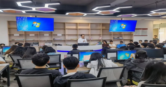 8AE326E034F76D7734ED396FA21_16BD966A_9D3D2