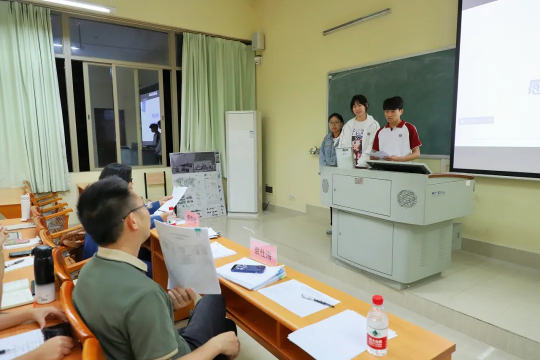 22599C97BDA3A80DEF369C634D0_B554197C_9D7D7