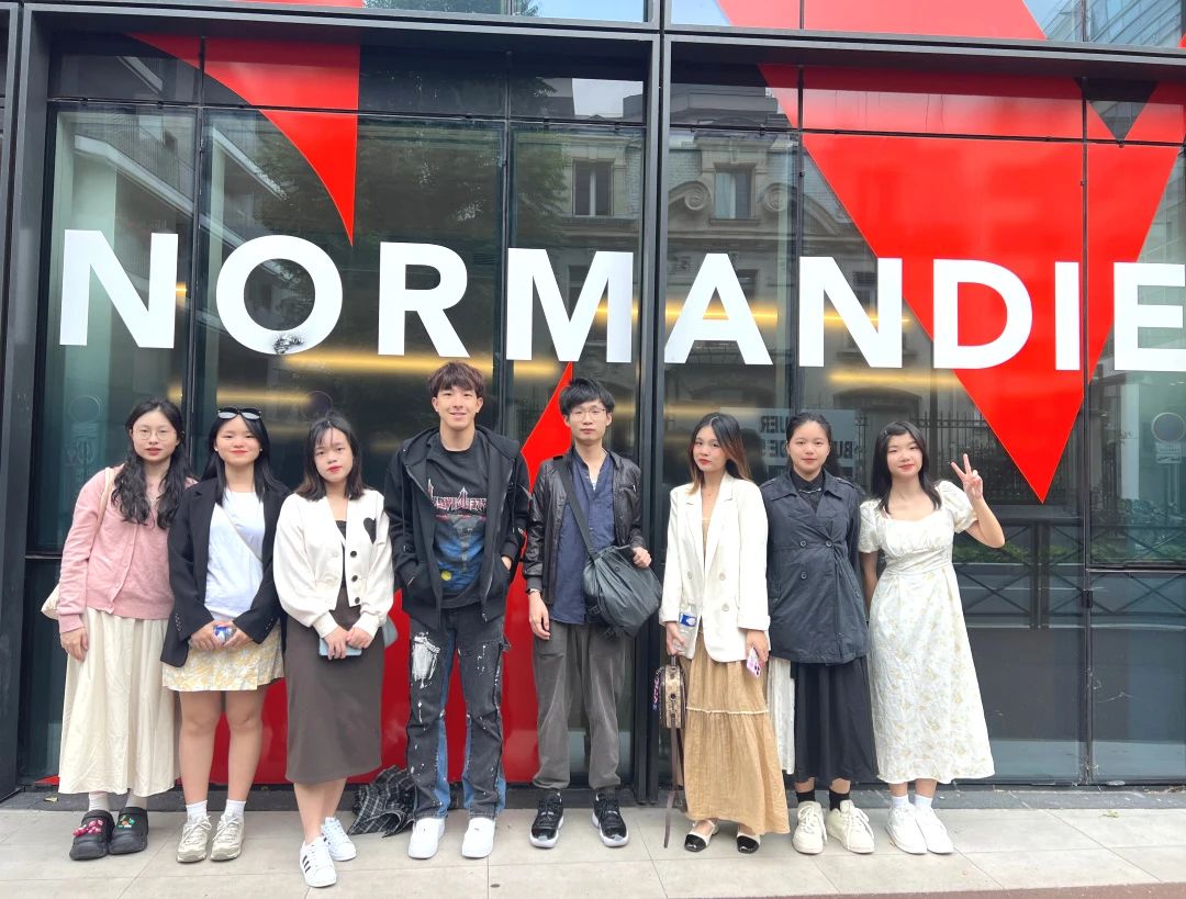 82AA41FF7E8FF62007F85ED5310_C01203FB_25F4A 82AA41FF7E8FF62007F85ED5310_C01203FB_25F4A