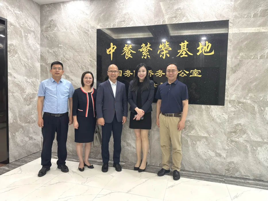 86F18433A5831631E52A43D626D_56530421_F5401