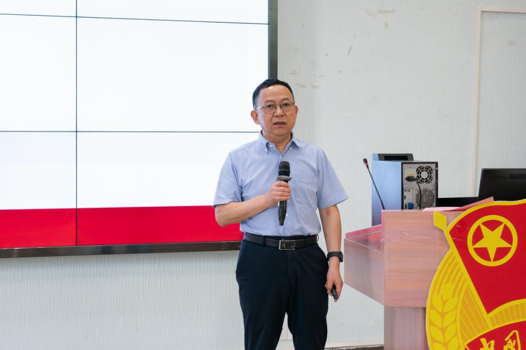 07524ACC372E6B9ED83E489FE7B_EA486ABF_D766 D766