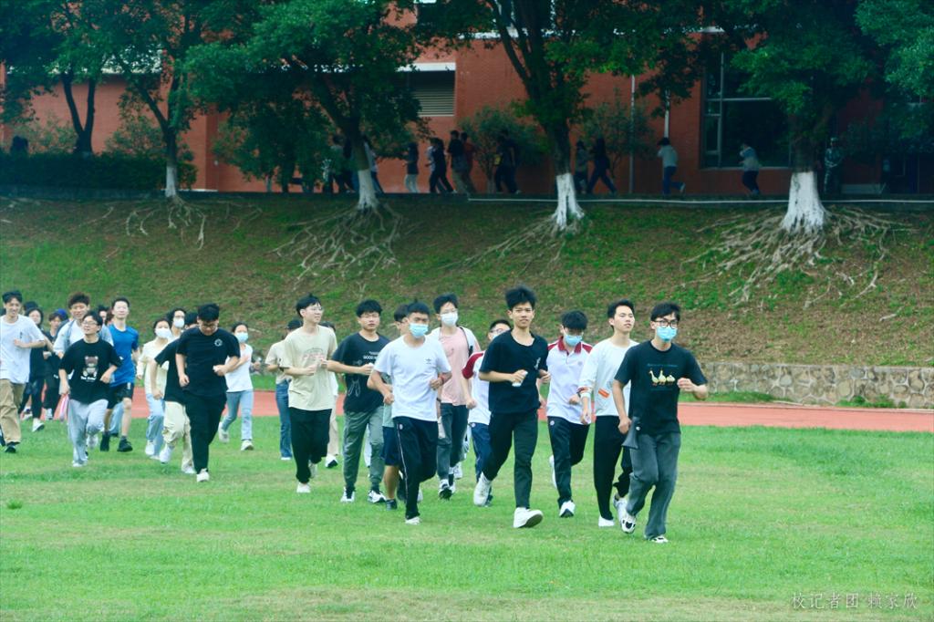 5785F0C3E37360268895335AB9C_C97AC5E9_1E45A