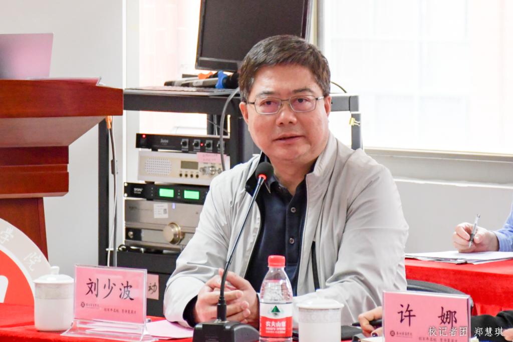 3D8D693B332E57B051411918895_BDA27D75_12DB2 3D8D693B332E57B051411918895_BDA27D75_12DB2