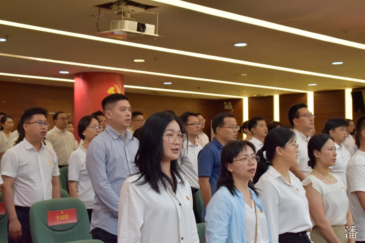 5323B51BED75FE19A96FACF514A_3F07B936_1F46B