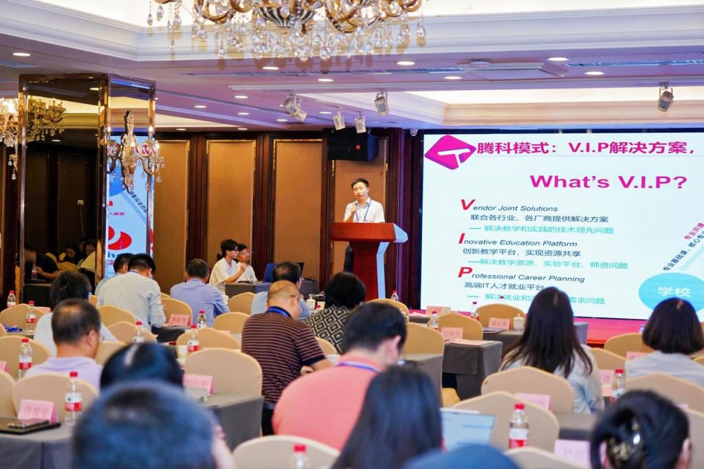 587FB3640F226C36F26F70AF04F_DAE5436E_19F7B