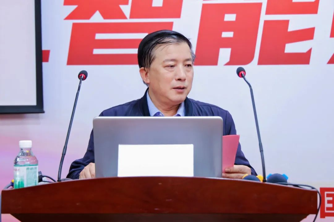 8208CE2B3A919FAB3DBA048FCBE_9B4D339E_700D3 8208CE2B3A919FAB3DBA048FCBE_9B4D339E_700D3