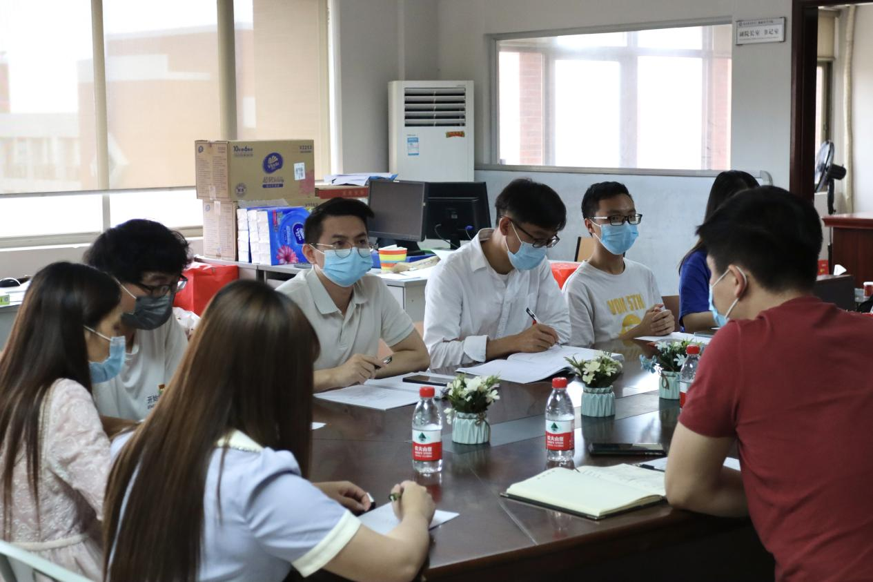 0931DBDDBFA8B769C3FA787109A_10B912E6_E7037 0931DBDDBFA8B769C3FA787109A_10B912E6_E7037