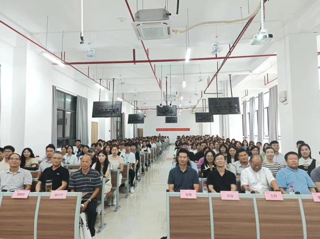 56DEF86D449F2321F4E69A11347_B253161C_18F6B