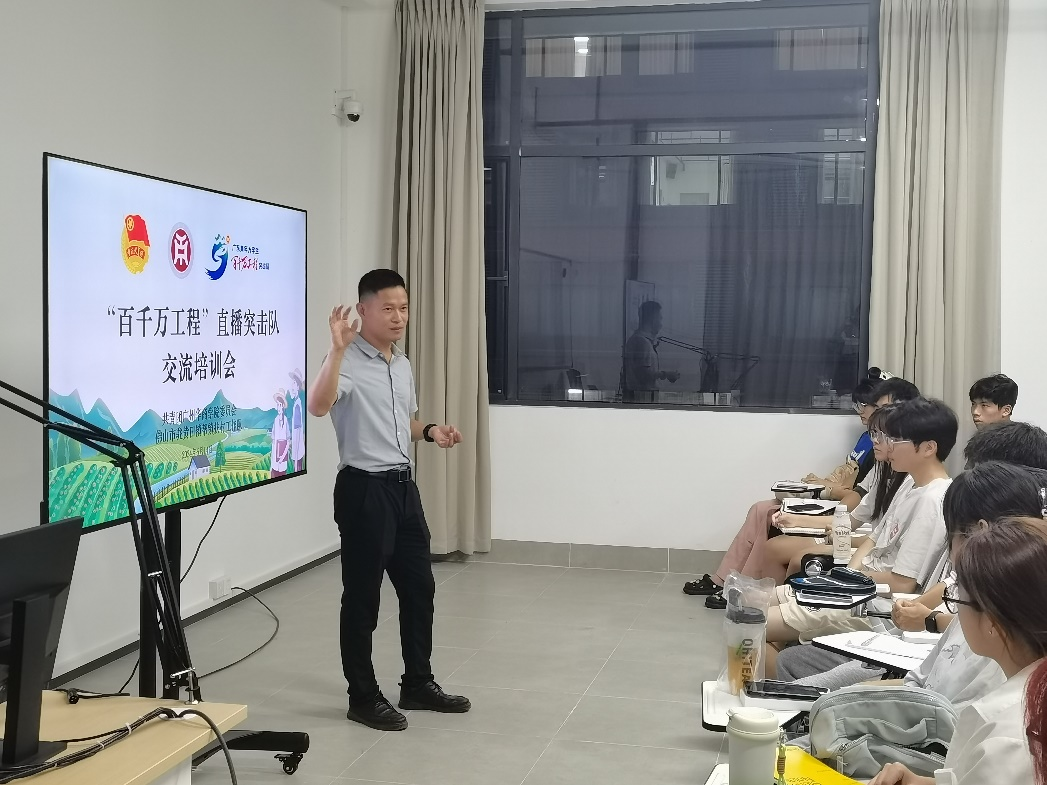 0F63AFC6E9698A7A497B0953337_72F66838_B4830