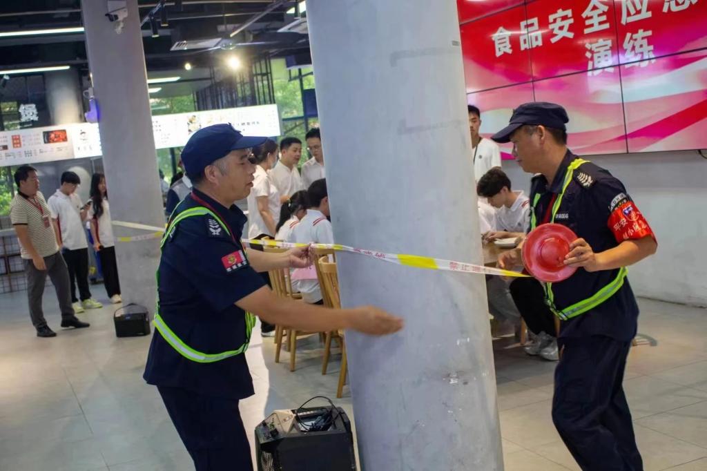 A5235F97D999FA6132CD522ACC8_AAAB956D_13D16