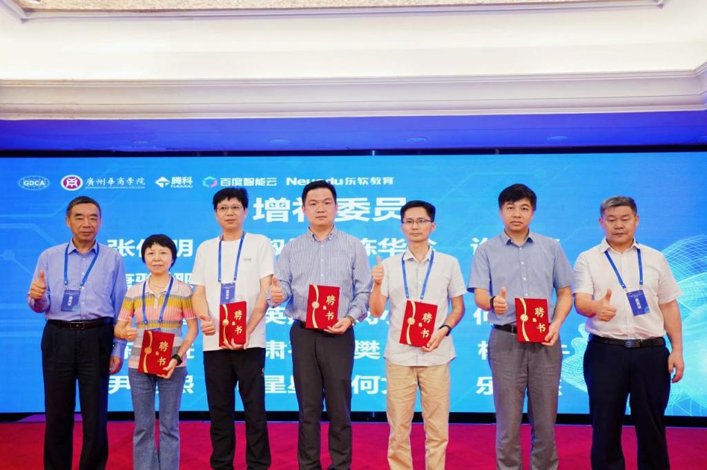 8B7EAB47C8BDDE696553FA711FC_04DC2973_176C9