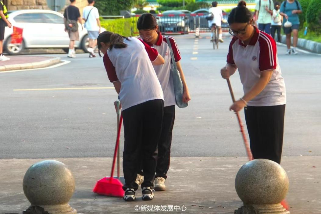 25BE1B38572BB55D18727F63CCA_5BFCB546_BEC7E