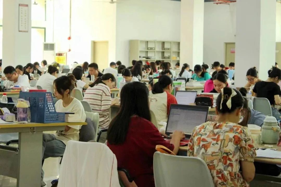 13C1BB3ED4B45D0E5A7CC0A7B3A_98E3A483_16DDB