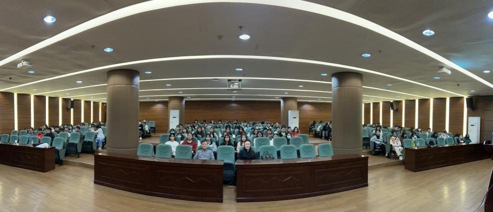 198EB9CE4B5451434C448F914FE_AE429A29_EFF8