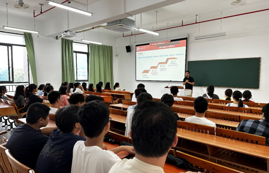 066CF59B820BEB52B3184B356D7_7B72582F_C1050