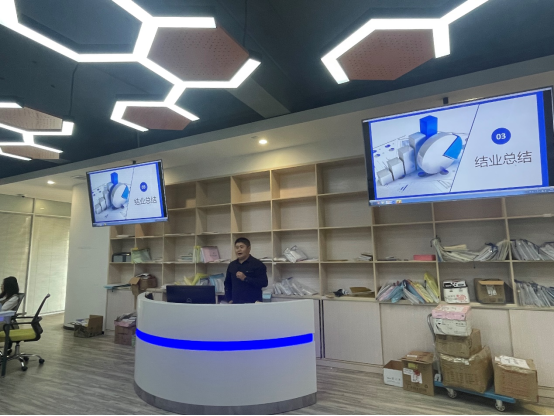 4BF5CFEF7DC5C3D6EC20278C9D3_D0F0E973_E18C0