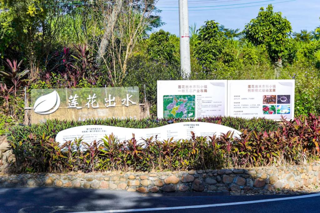 0D7CF57FA23F58DC25347BBBBBD_4A646062_2E12C