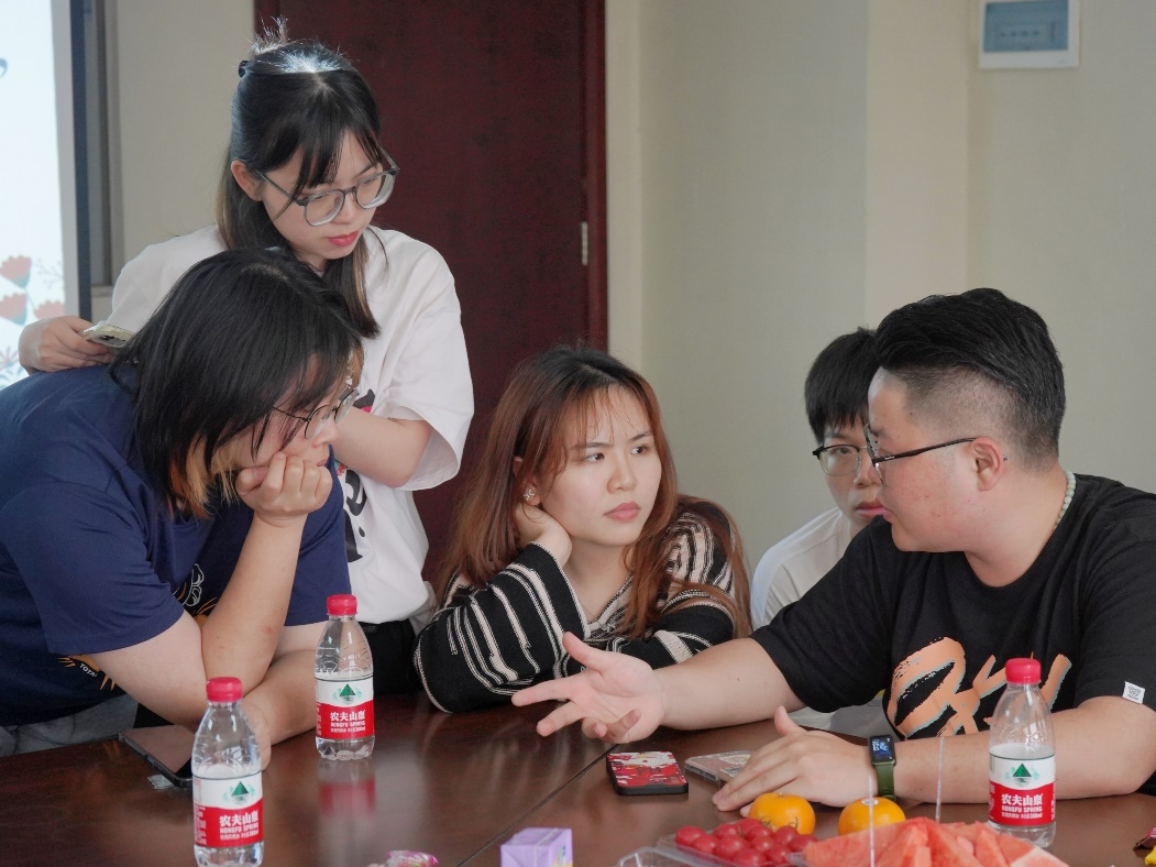 91E33B66335CF51FE3134D4F3B6_8D66FEC1_F4749