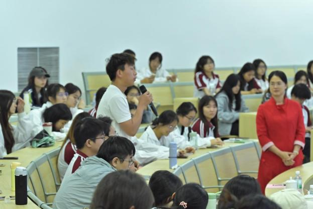 9633F50DA1357217717A6C43EF6_9B54B966_468E4