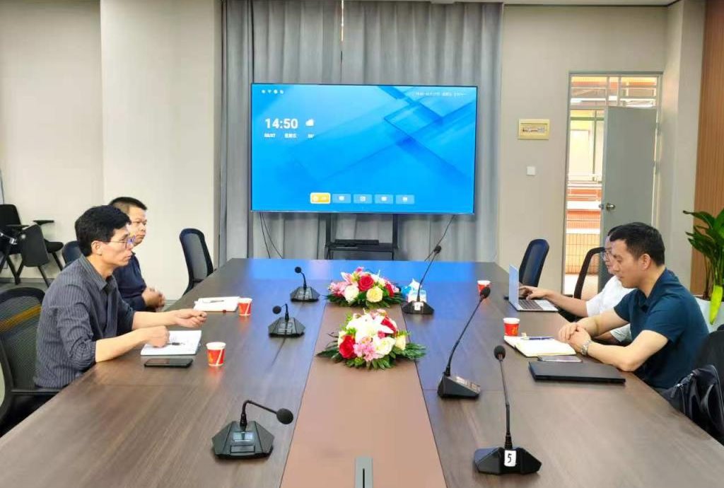 FB97E780E4E3BF6749281C9A353_282F18BA_18D07