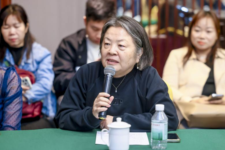 4591B74E353E5D793B2FC05D635_2C94FAC0_70C76