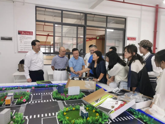 3C85335CE853C3B78639F6F92CB_74BAC0A2_E819F