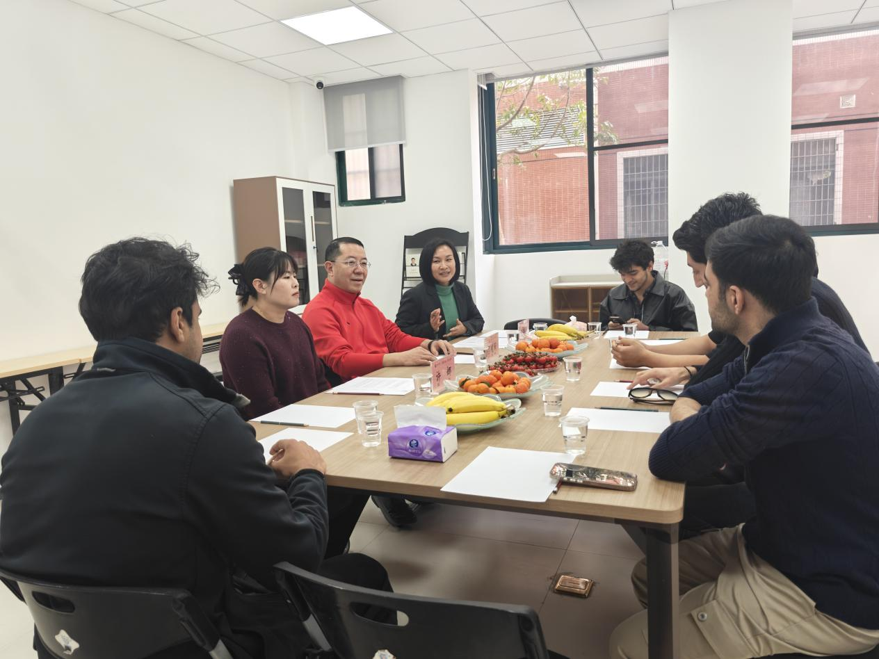 558BCD7FE30C72ACE45BB2D028F_E7AB80BD_DA8F2