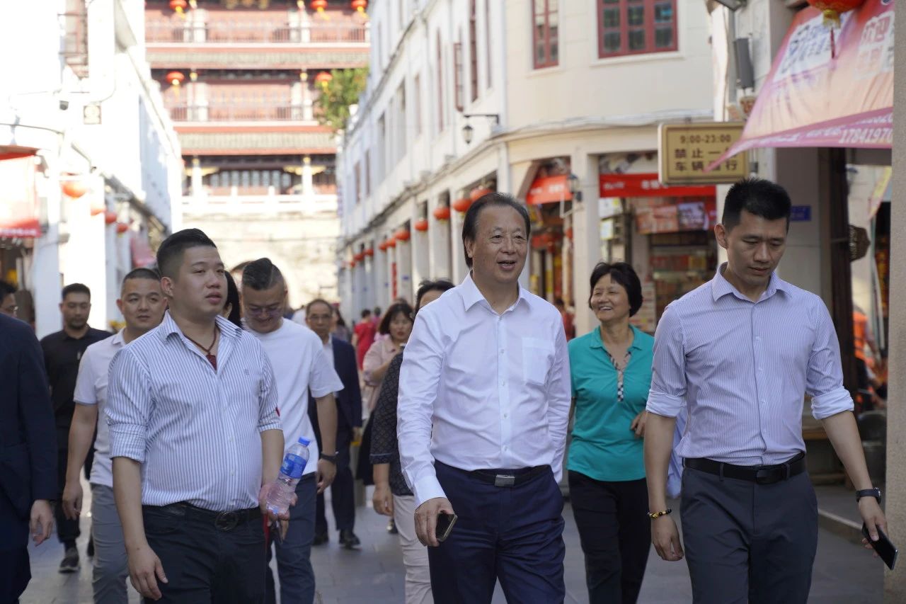 DED584E47F66B57EA0190598077_E3FD3C58_23026 DED584E47F66B57EA0190598077_E3FD3C58_23026