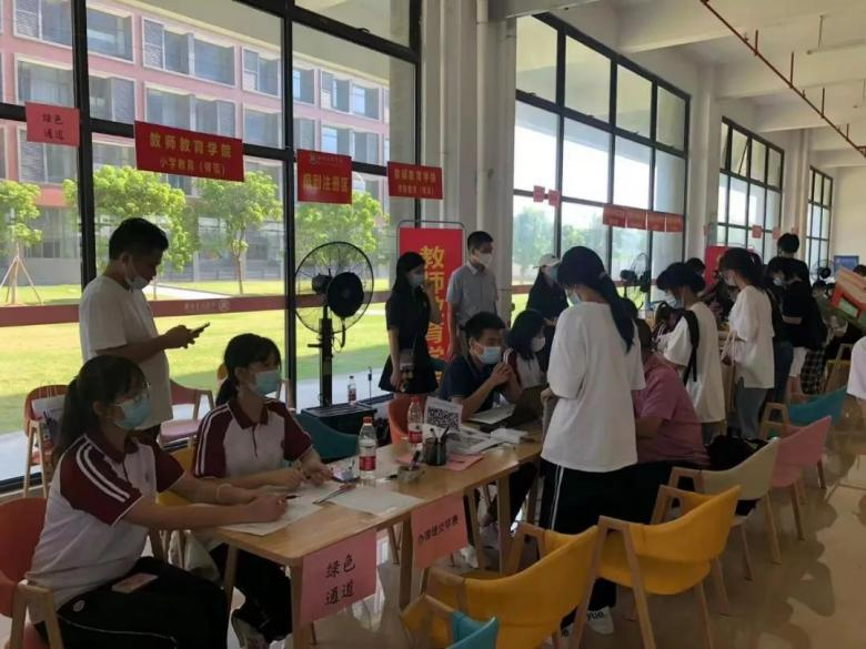 D6E804B3114CA64E3BDCAC4434A_C6000009_92BF9