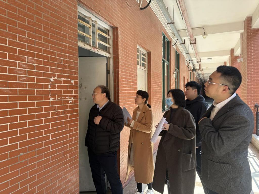 3517E2F6B86E079F70174C659DE_DFF482CE_1DAAE