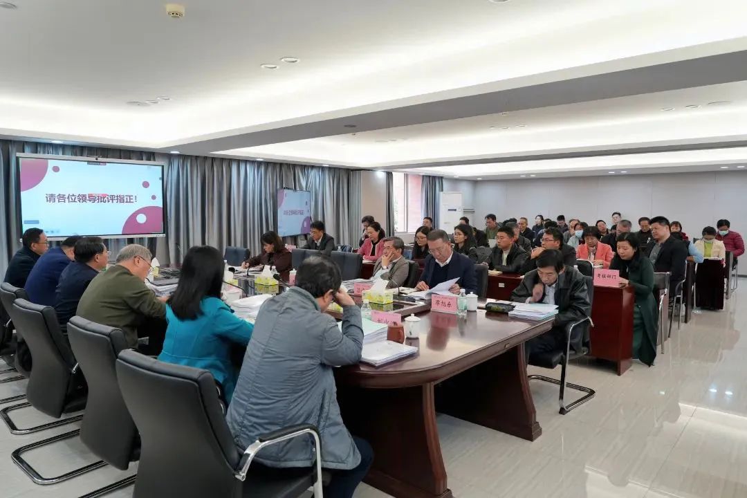 F52917518DB00B555B33837608E_B24B9C33_19712