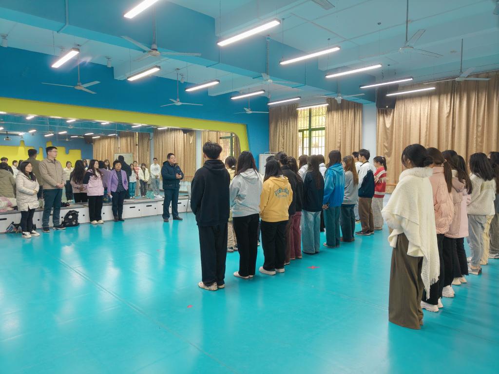 A2CD42AFE9D997D64340708CA87_E0B10574_181DD