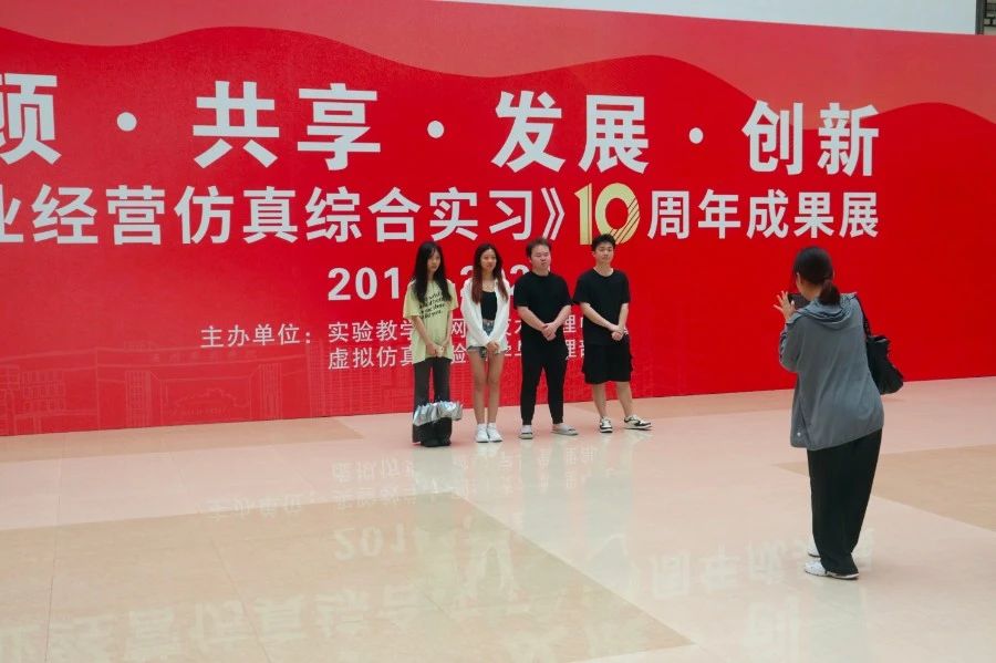 90929976C6AD7AABDA1B6E659F3_2B0CB050_10D57