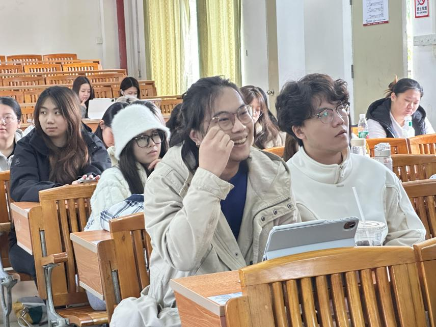 FCF95F7EF9EF6762148D97FDAB3_9C69EC8E_B6E10