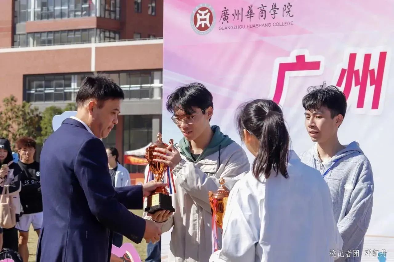 6C9F5FD4F2AC1ED6429FB61A107_DD50A9BE_2174E