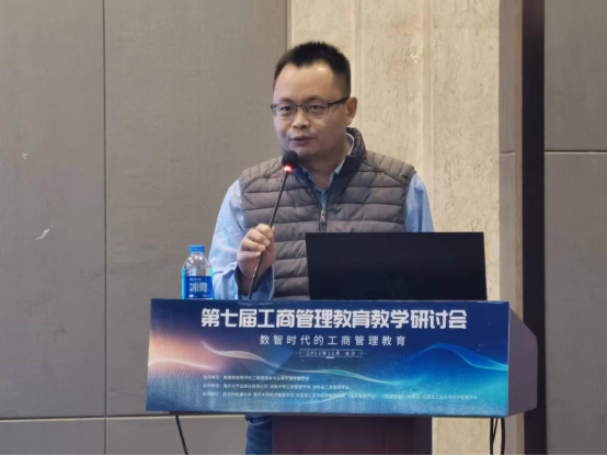 C43C5A52E6CF7160F2F6BF7B427_42E8191C_E18C0