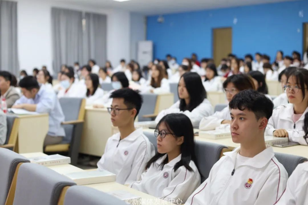 9A153921A69FDA2161EE764F121_2E7901D8_A3209