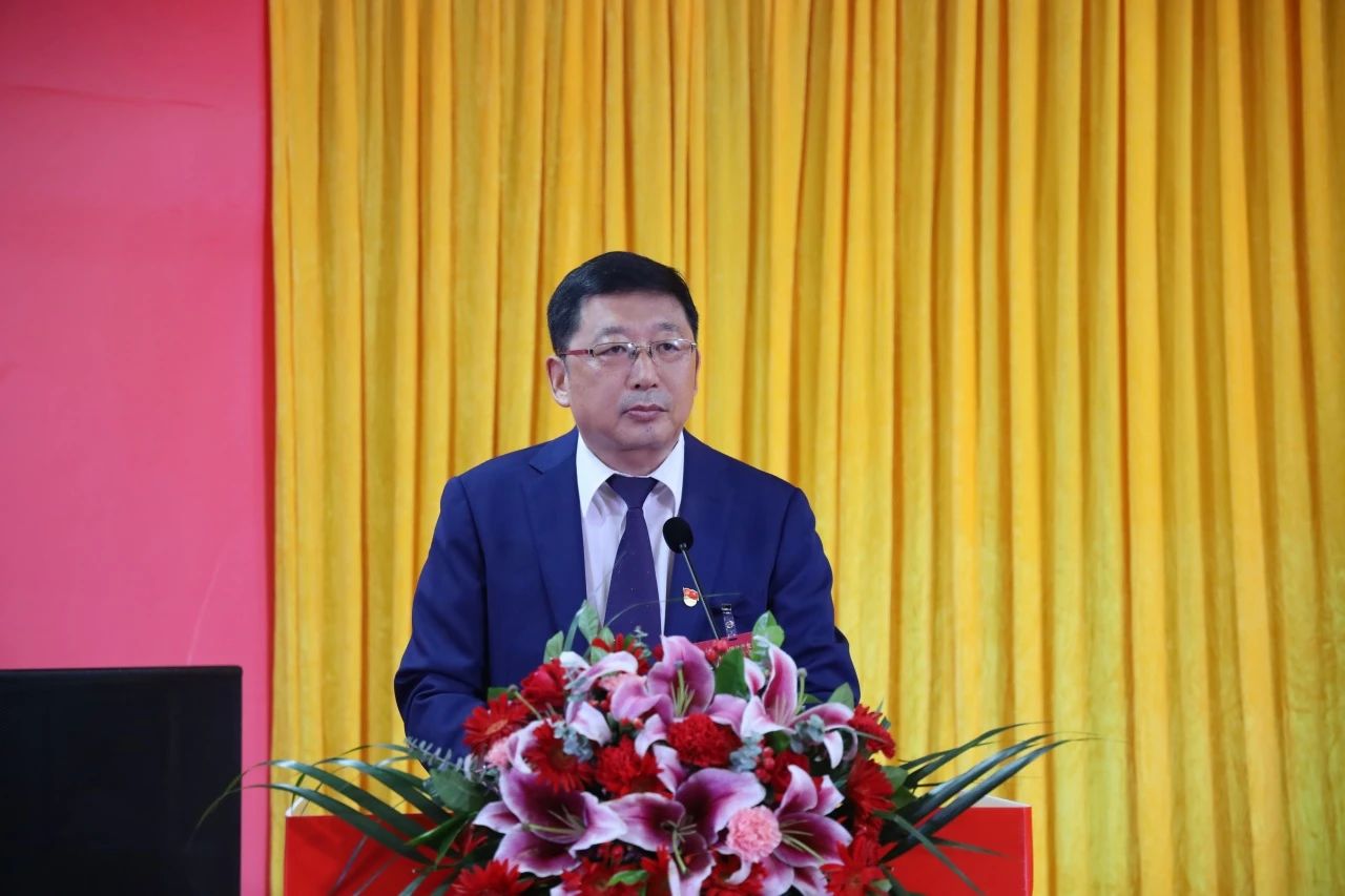 4002113881C6FF0F32F5360BBA1_EE732B2D_1B4B3