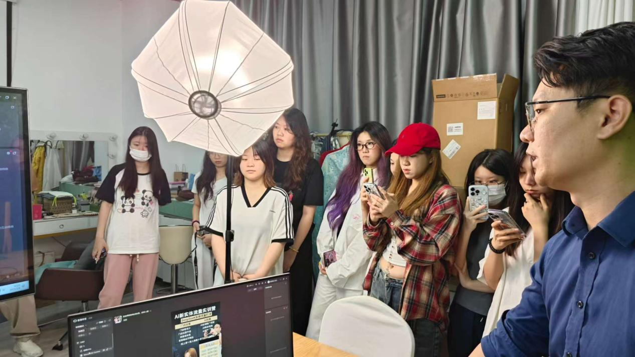 C543F10D648956532FF6F46E058_82E0D468_EFAB1 C543F10D648956532FF6F46E058_82E0D468_EFAB1