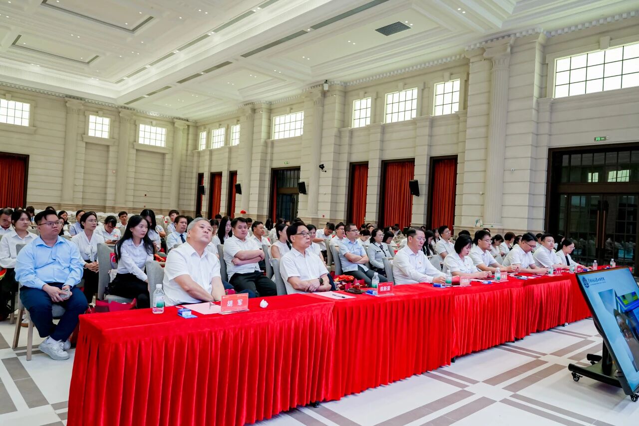 254E8BCD01EE6E34EE0F4697548_ADBF02D2_2D949