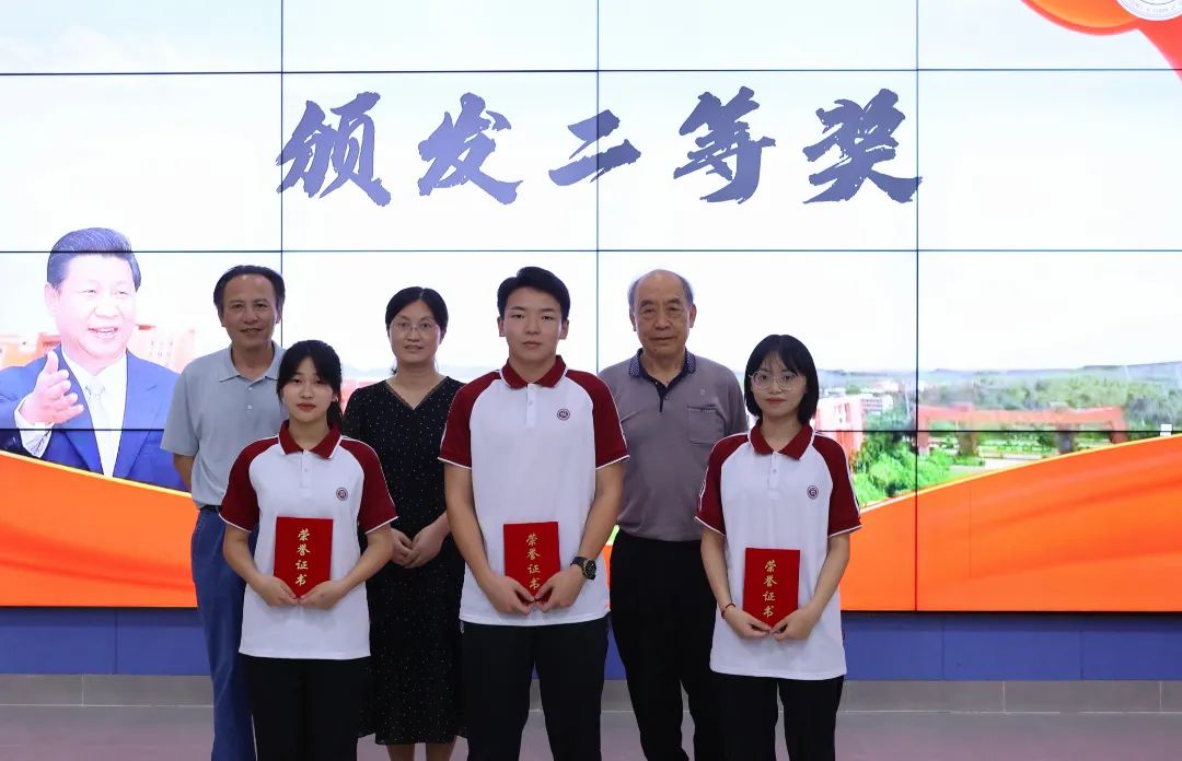 34E17E9D9C442A7FCF70E049B23_EA80ADF8_1518C