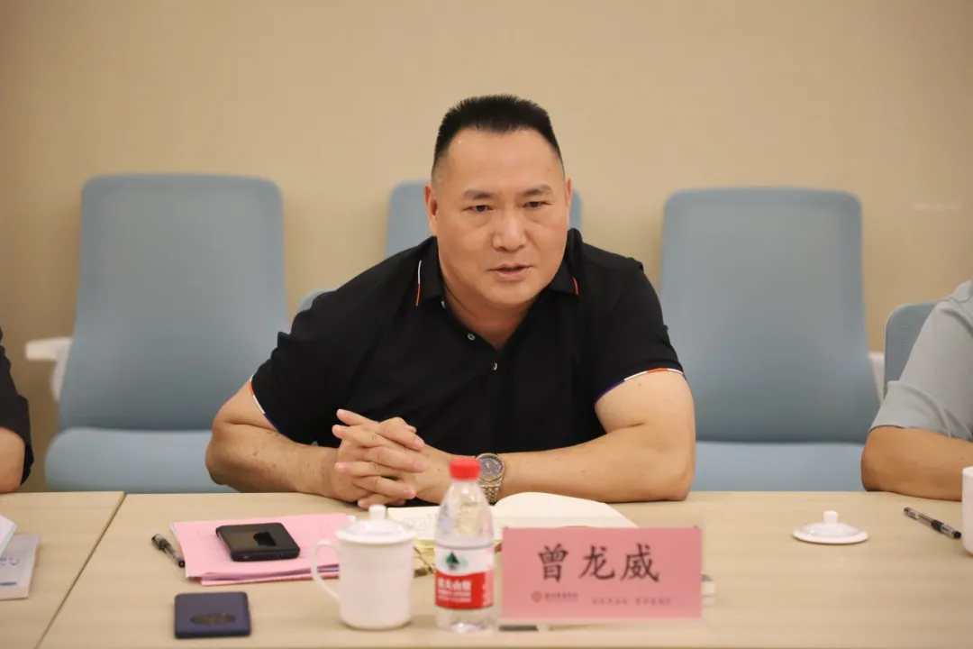 FEB4C4F6907BB53CA6E801E6ED8_A503861C_57121