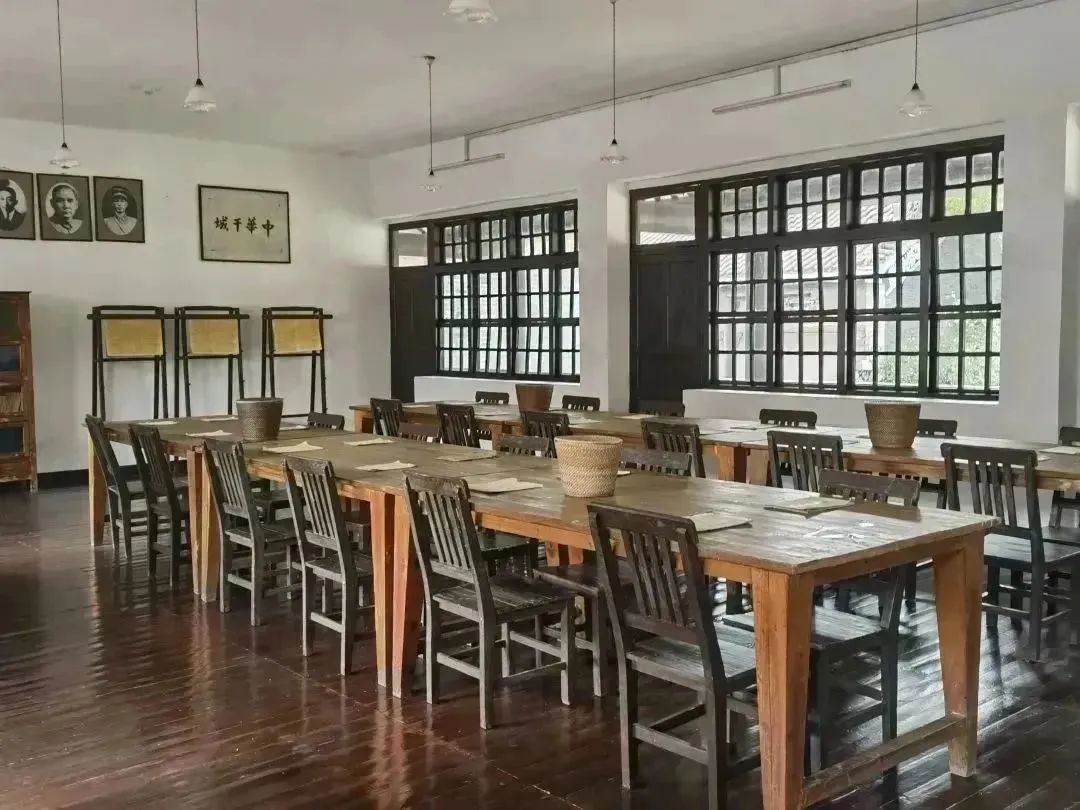 30EA853A8308BDBBCD17D09D6D2_70DBB87A_2126E