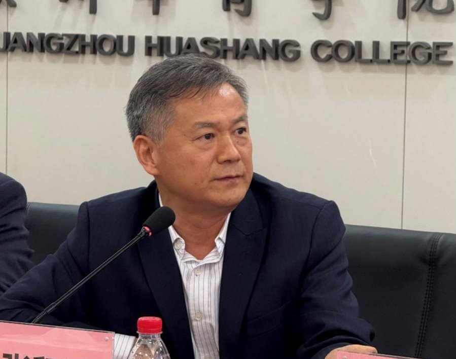 B503F1971D33363E8D1A4E55A16_97DED79C_10339