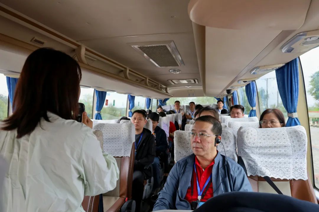 51C40E25B352E401E187F30C4E3_F7B6042F_190D6